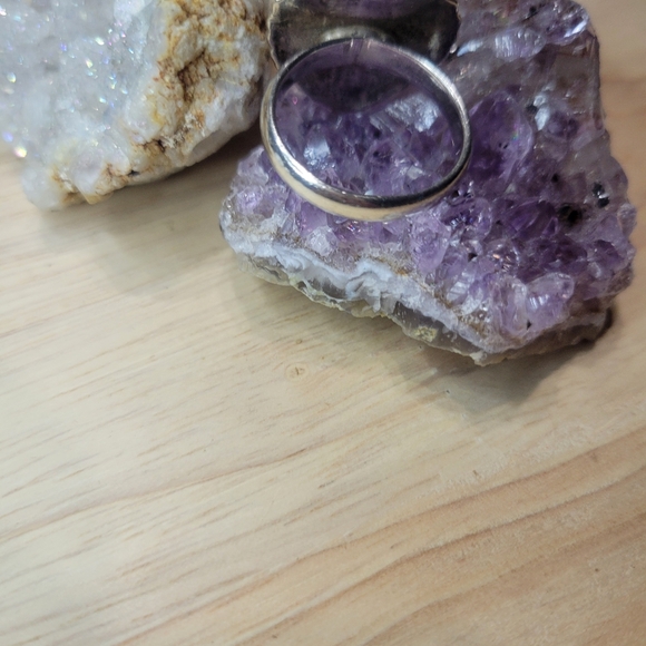 Vintage Sterling Silver Heart Ring - Picture 4 of 6